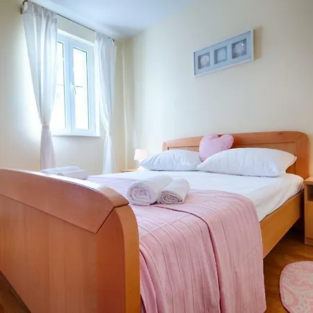 아파트 Marinkovic *