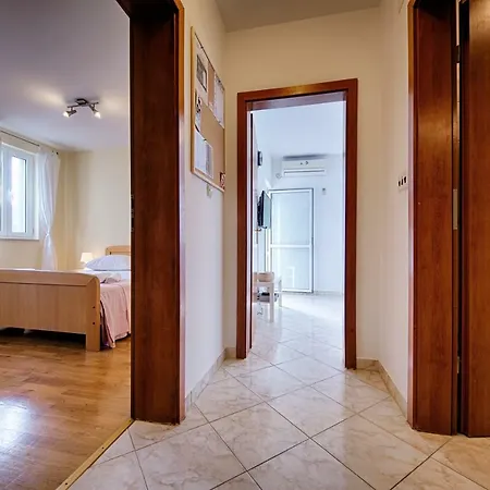 Apartman Marinkovic Komiža