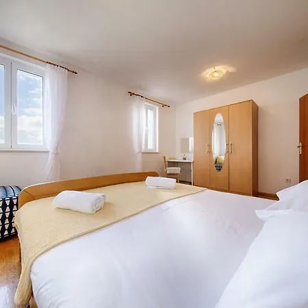 아파트 Marinkovic *