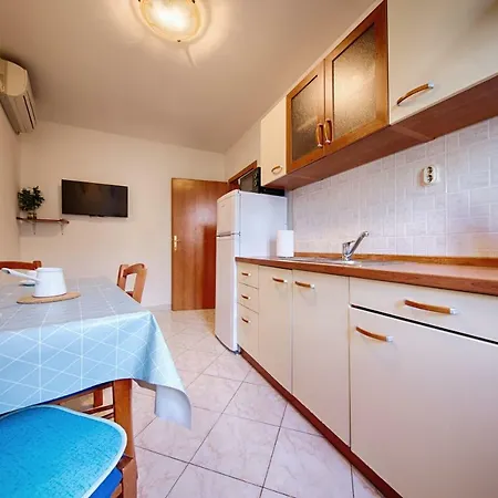 Marinkovic Apartman Komiža