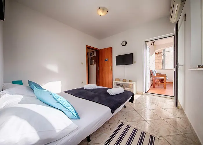 Marinkovic 아파트 *