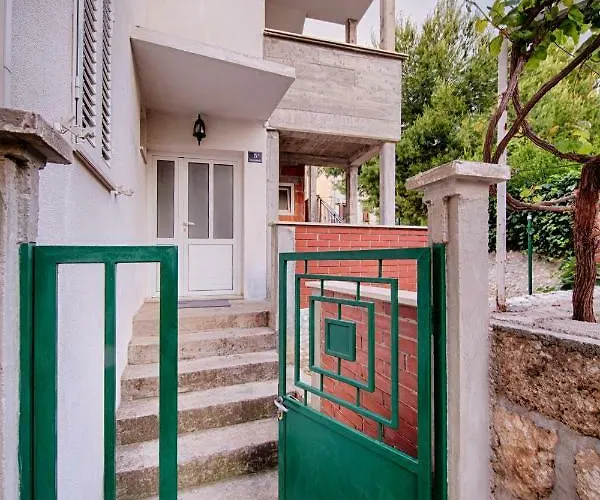 아파트 Marinkovic 코미자