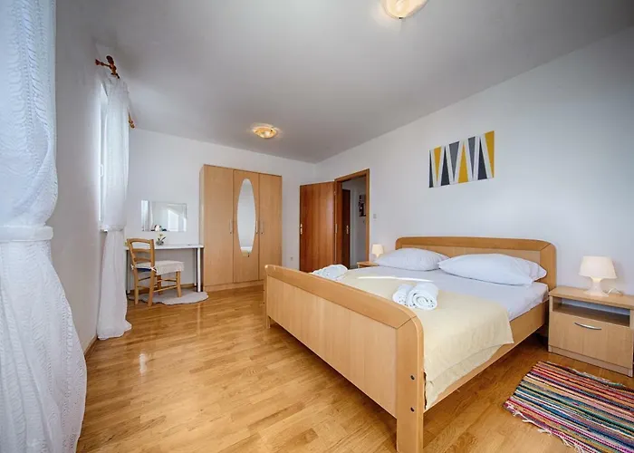 아파트 Marinkovic 코미자